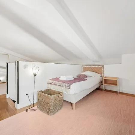 Lofts Chemin شقة باريس